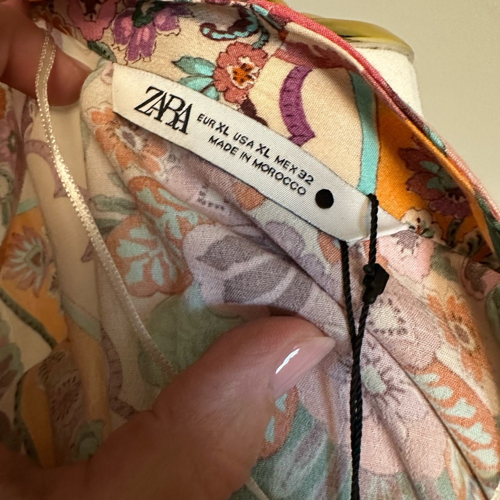 Zara Floral Maxi Dress in Pink, Cream & Mint - Picture 2 of 7